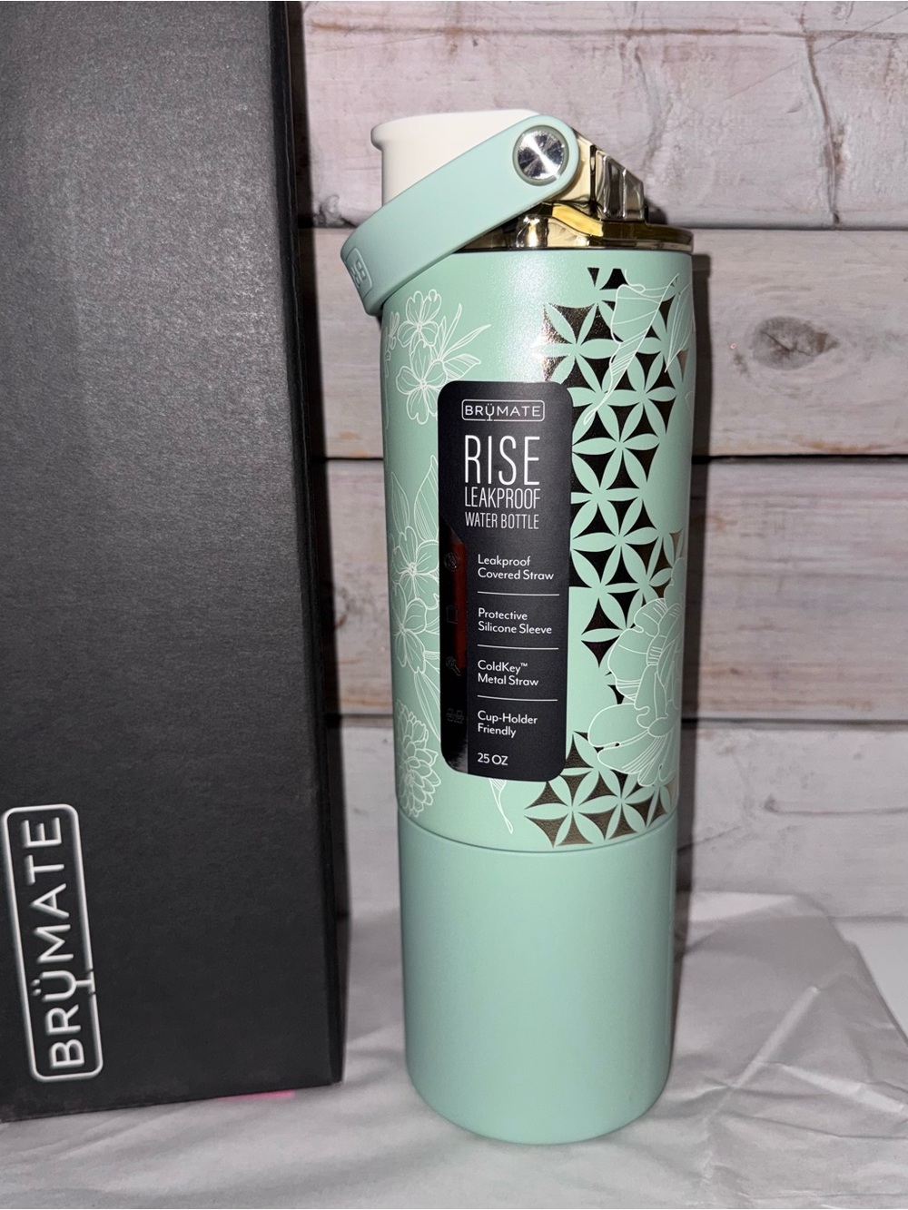 Brumate x Holley Gabrielle 25oz RISE - Golden Bloom Limited Edition!